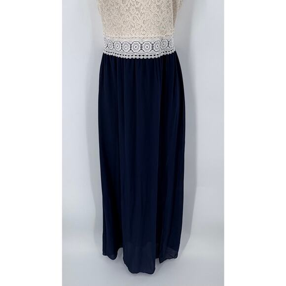 IZ Byer Women's Cream and Navy Long Lace Dress - Size S - Picture 3 of 9